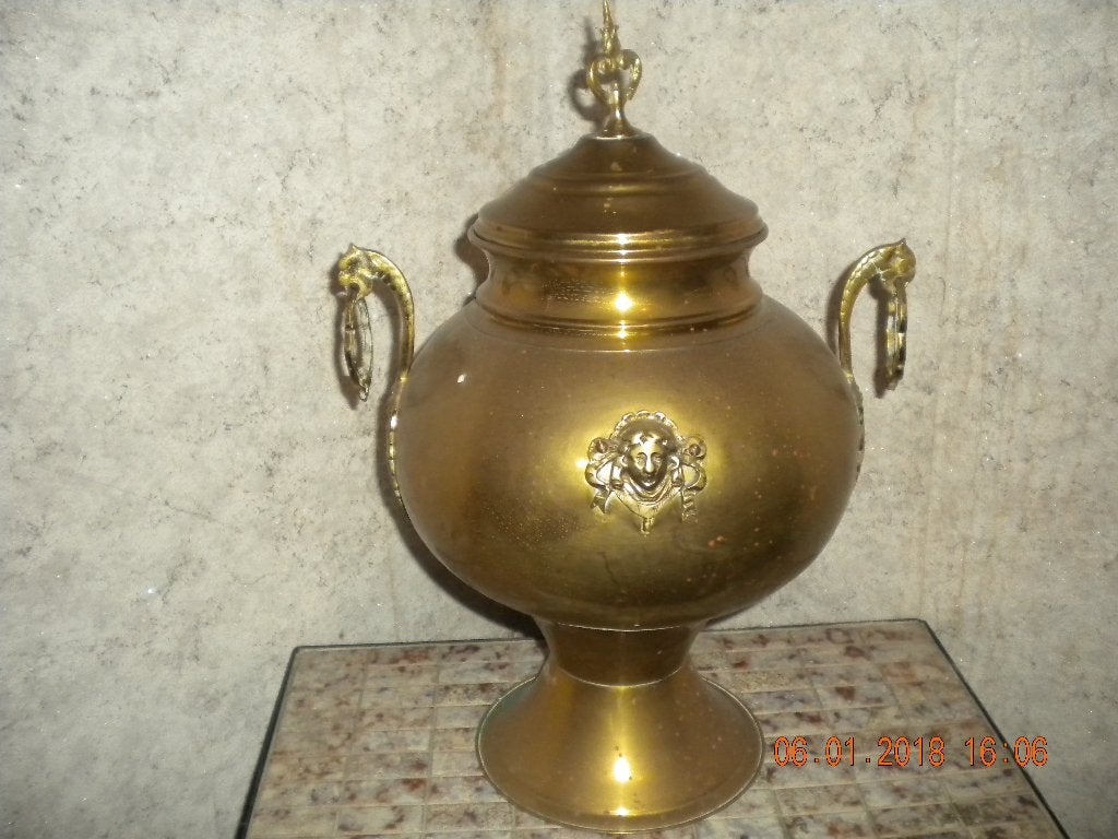 Antieken ketel, Ophalen