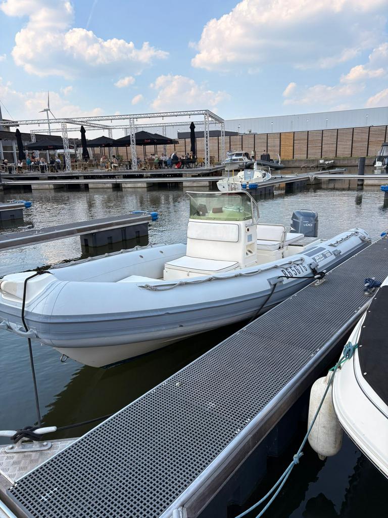 Rib Joker boat 650 coaster yamaha 200pk op trailer, Gebruikt, Yamaha, 200 pk, Zonnedek