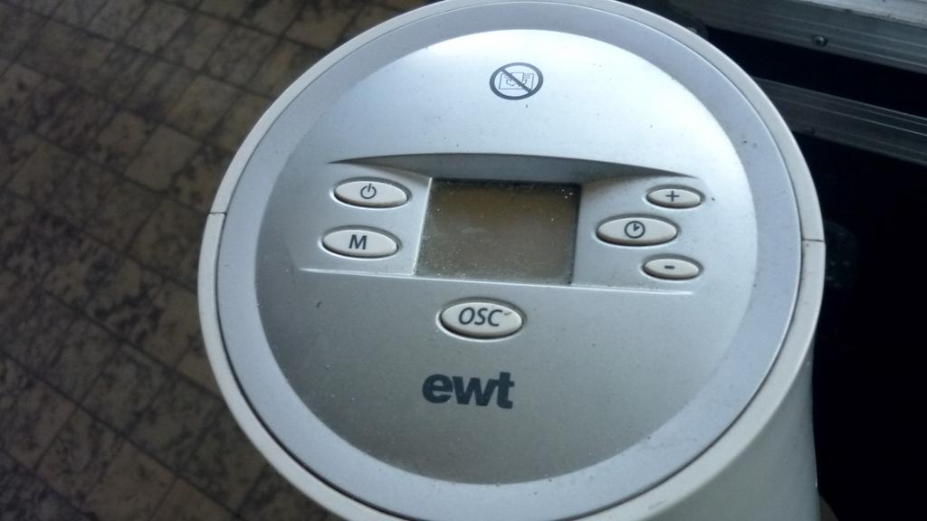 2x EWT keramische verwarming – 2000W, Doe-het-zelf en Bouw, Verwarming en Radiatoren, 30 tot 80 cm, Gebruikt, Kachel, Minder dan 60 cm
