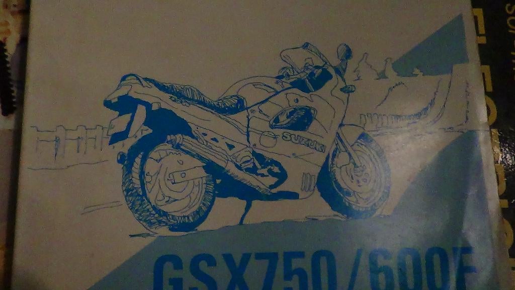 Technische handleiding van Suzuki, Ophalen