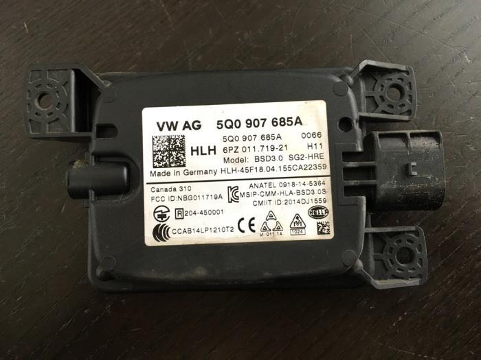 Side assist sensor van een Volkswagen Golf, Ophalen of Verzenden, 3 maanden garantie, Gebruikt, Volkswagen