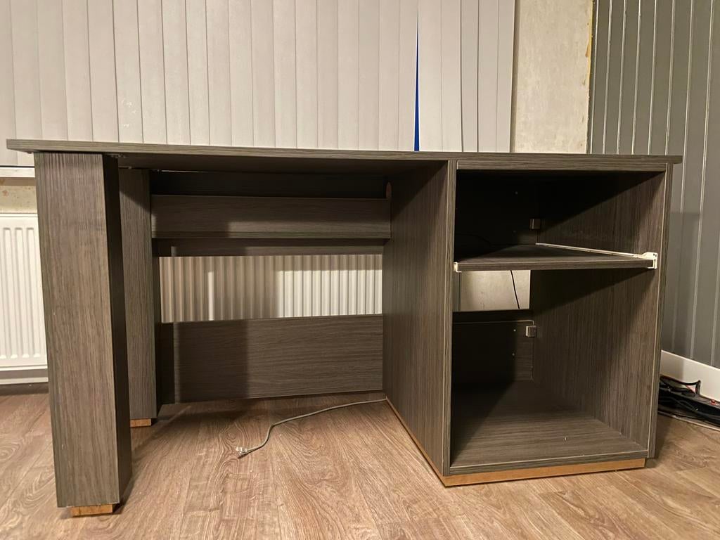 Bureautafel (grijs hout) met uitschuifbare lade, Ophalen, Gebruikt