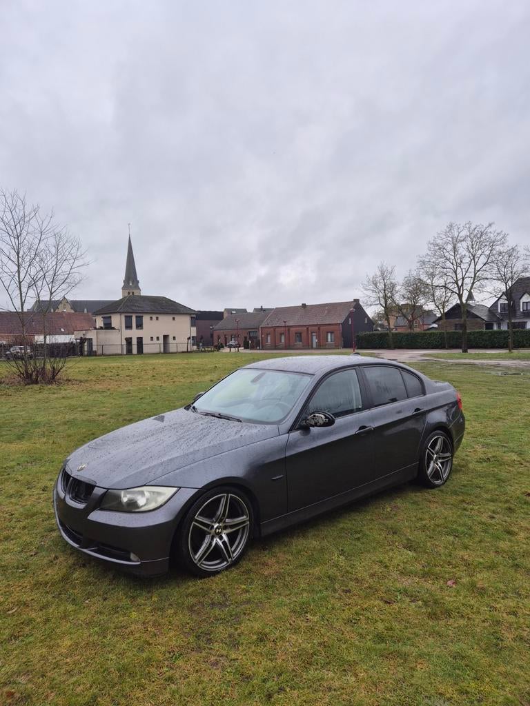 BMW E90 in onderdelen, Auto's, Leder, Particulier, Te koop, Benzine