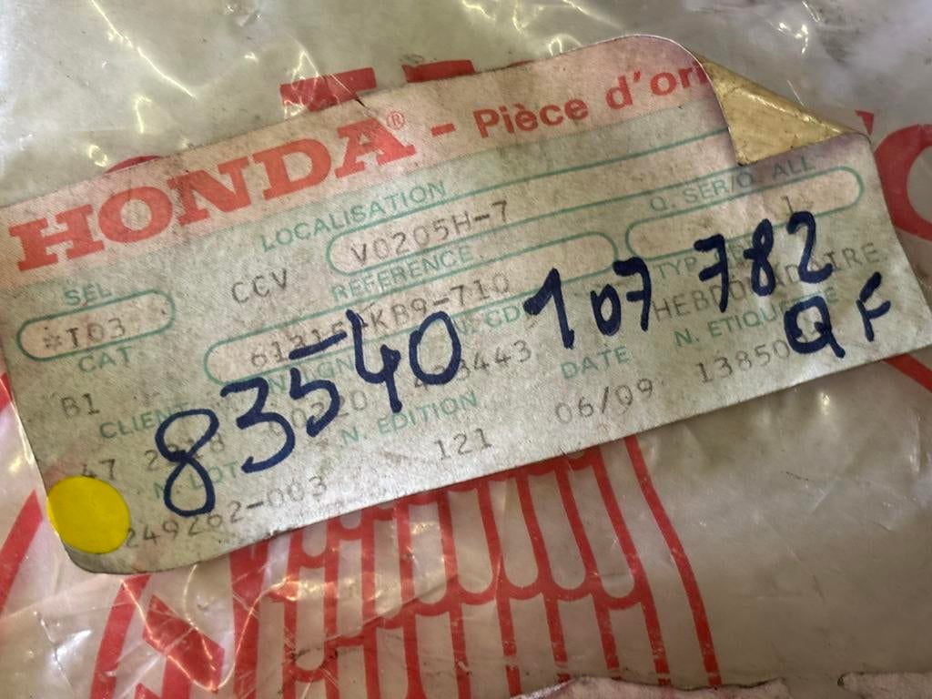 Cache latéral droit pour Honda CB125S, CB100, Motos, Enlèvement ou Envoi, Neuf