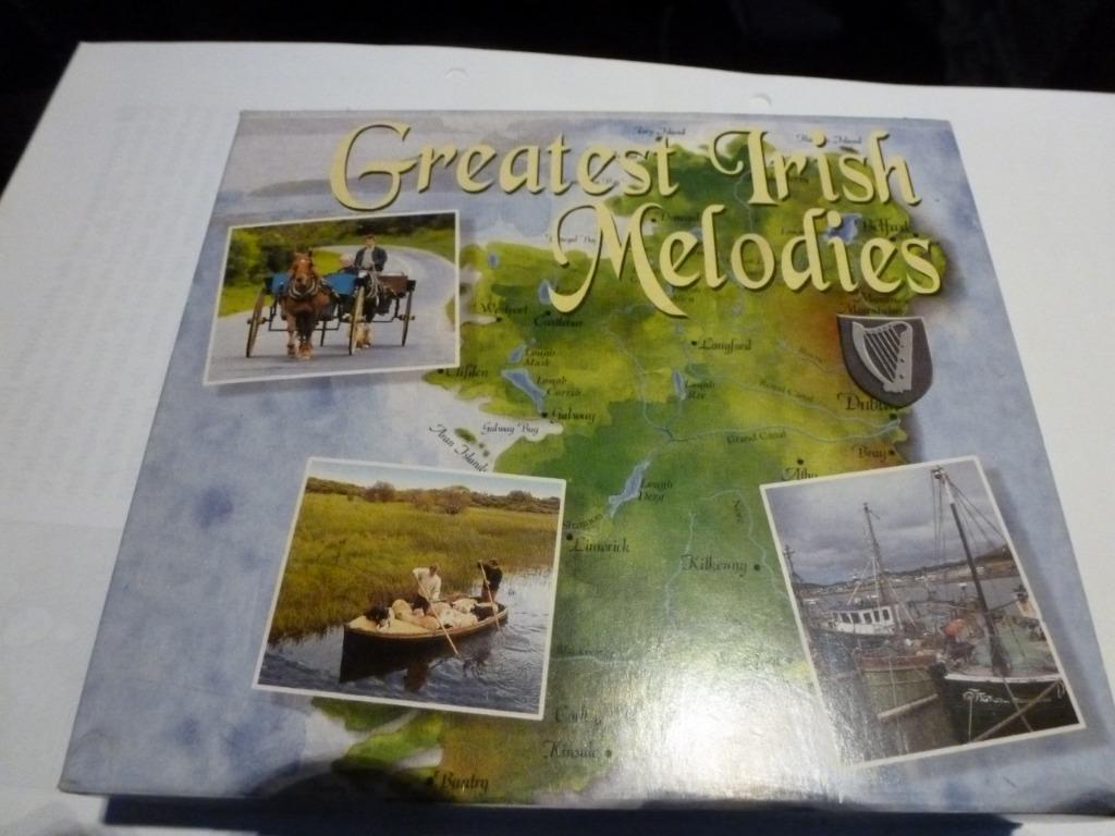 CD box : Greatest Irish Melodies 3 cd 's, Cd's en Dvd's, Cd's | Verzamelalbums, Ophalen of Verzenden, Zo goed als nieuw, Meditatie en Spiritualiteit