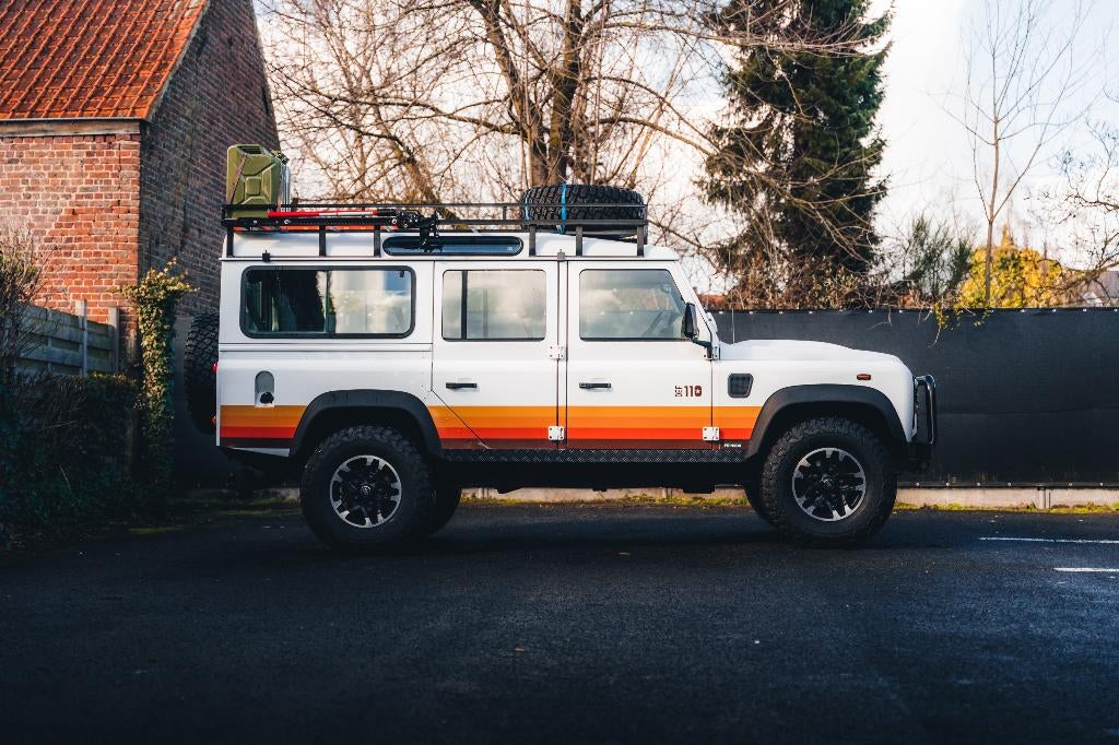 Land Rover Defender 110 // 7 zit // AIRCO // EX BTW, 90 kW, Euro 5, Stof, Zwart