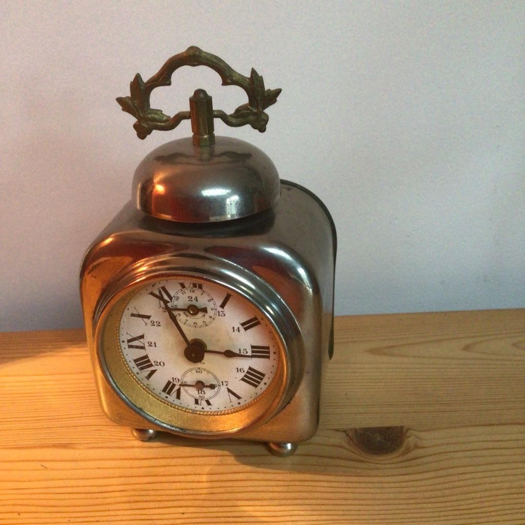 Réveil ancien avec belle cloche, Antiquités & Art, Enlèvement