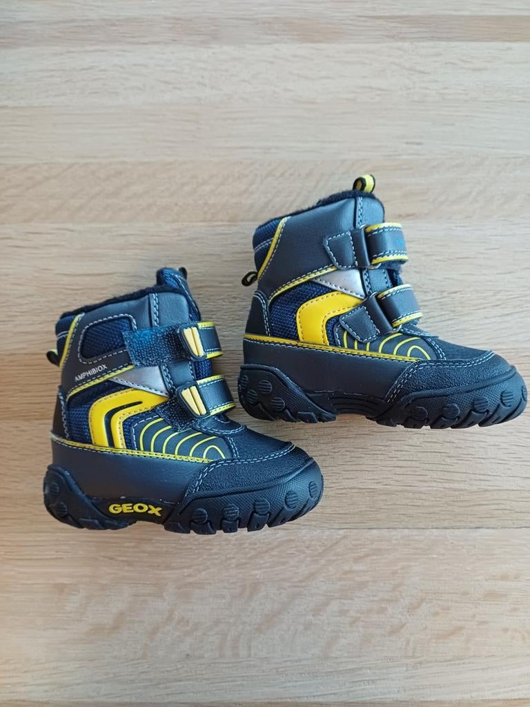 Bottes de neige Geox taille 21, Enfants & Bébés, Enlèvement