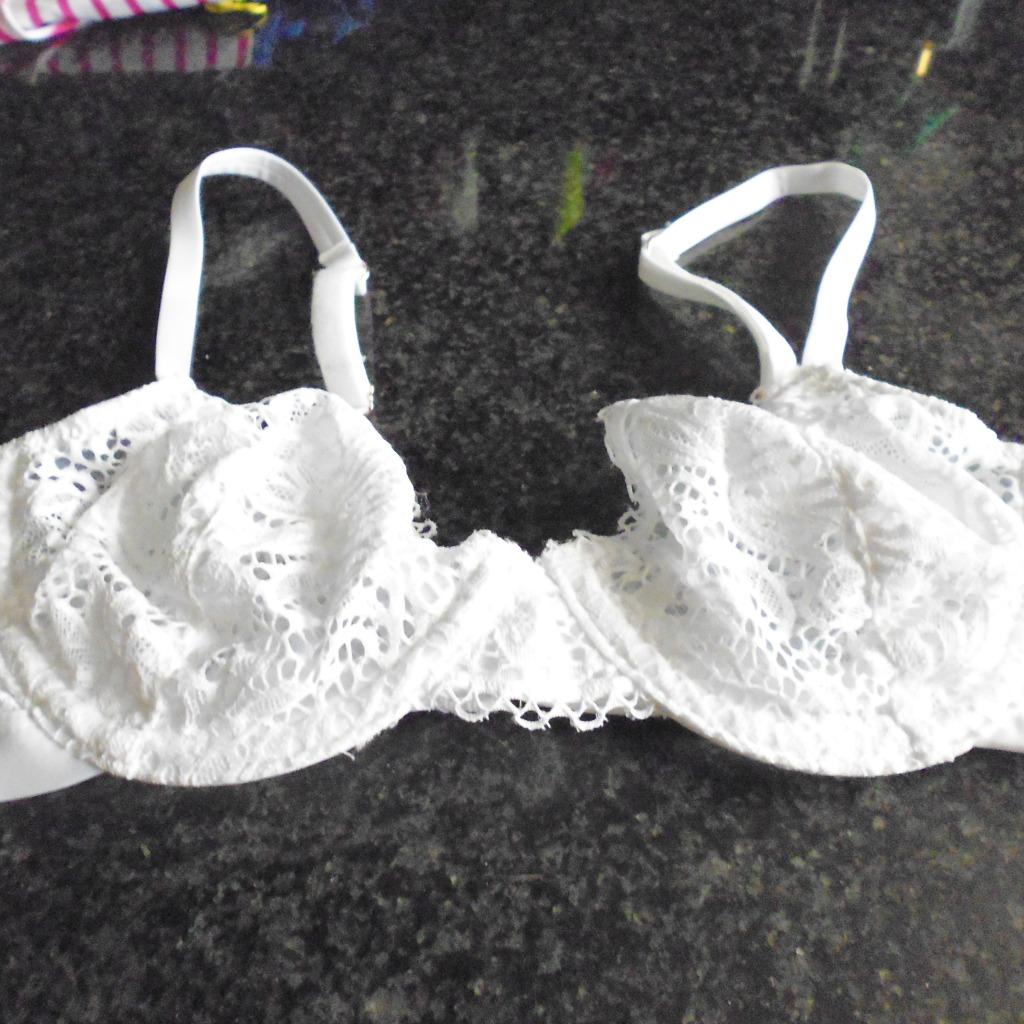 mooie witte kanten bh eur 70A, Enlèvement ou Envoi, Blanc, Soutien-gorge