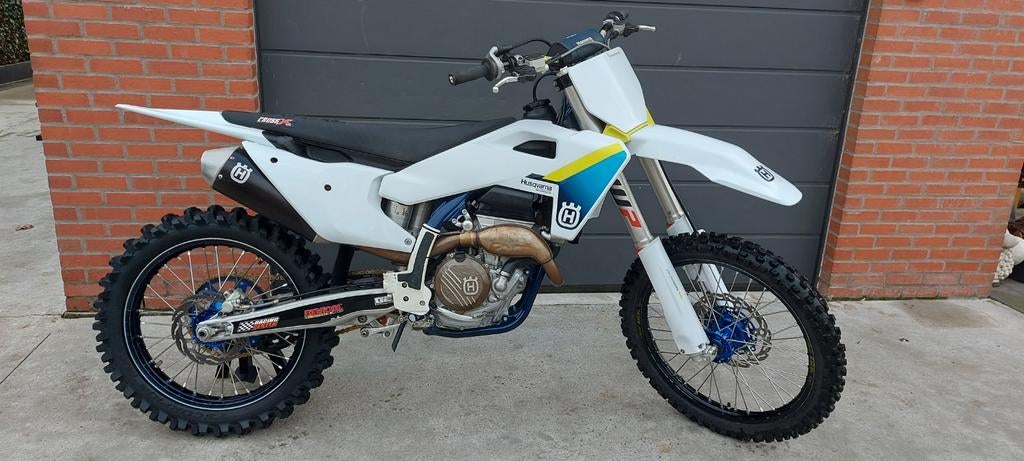 Husqvarna FC250 2025, Fietsen en Brommers, Ophalen