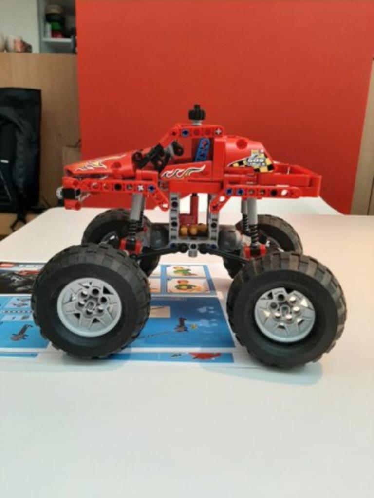 Lego Monster truck technic (42005-1), Ophalen, Gebruikt, Complete set, Lego