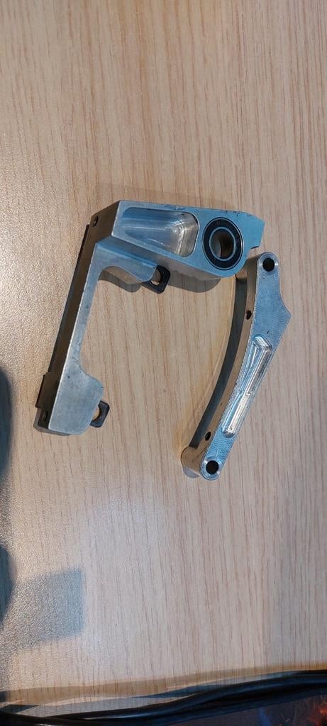 FG alu motor mount, Hobby en Vrije tijd, Ophalen of Verzenden, Zo goed als nieuw