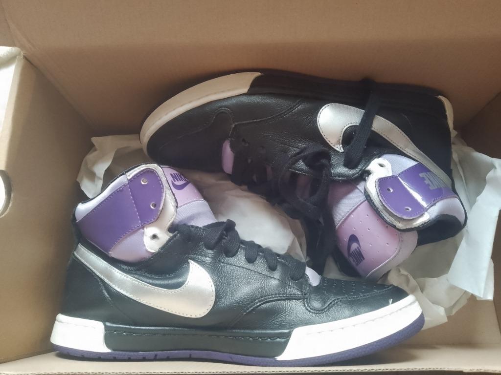 maat 38 nike basketschoenen refurbished in heel goede staat, Gebruikt, Verzenden, Jongen of Meisje, Schoenen