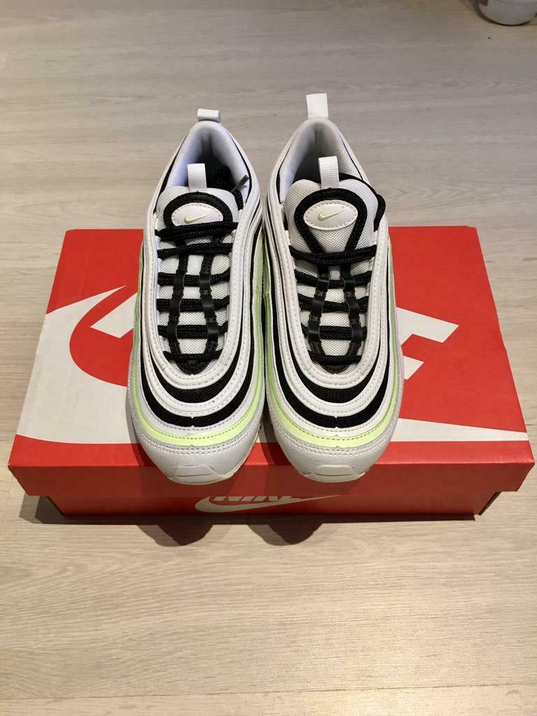 Nike Air Max 97 * Maat 36 * 105 € * NIEUW * Levering BX, Kleding | Dames, Nike, Sneakers