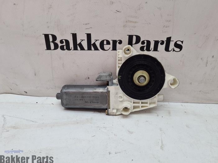 Moteur de vitre portière d'un Peugeot 307, -, -, 3 mois de garantie, Utilisé