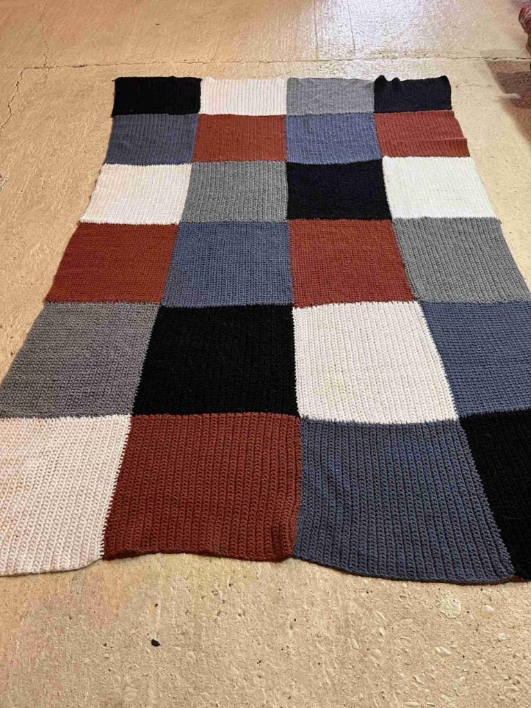 Granny woondeken gebreide vlakken 200/150, Huis en Inrichting, Woonaccessoires | Plaids en Woondekens, Ophalen of Verzenden