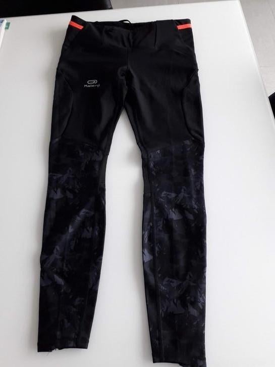 Loopkleding  3t'shirts en broek maat S merk Kalenji, Ophalen of Verzenden, Zo goed als nieuw, Maat 36 (S)