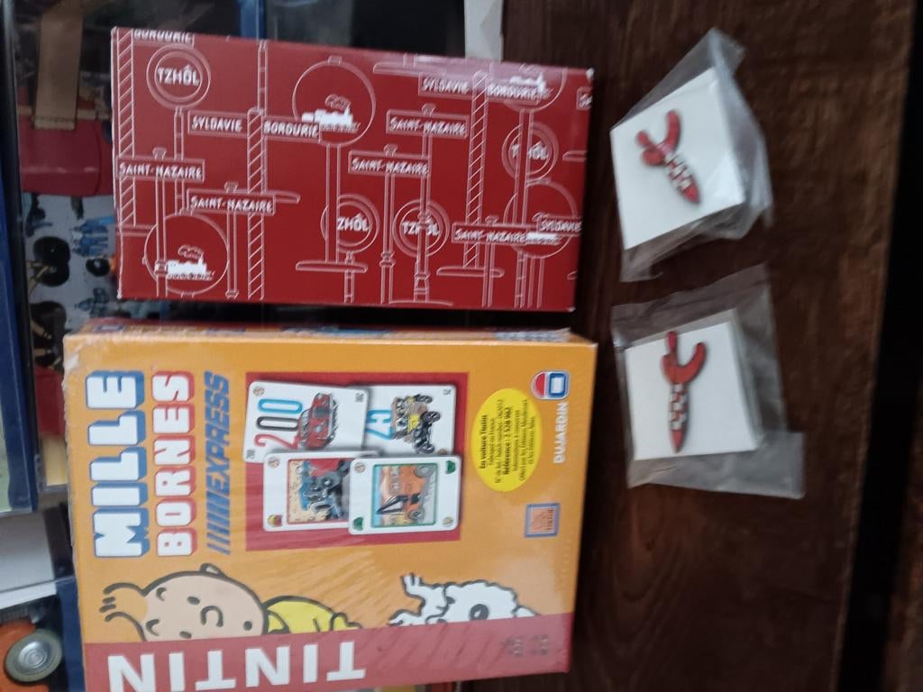tintin kaarten pins en wegwijzers, Ophalen, Nieuw