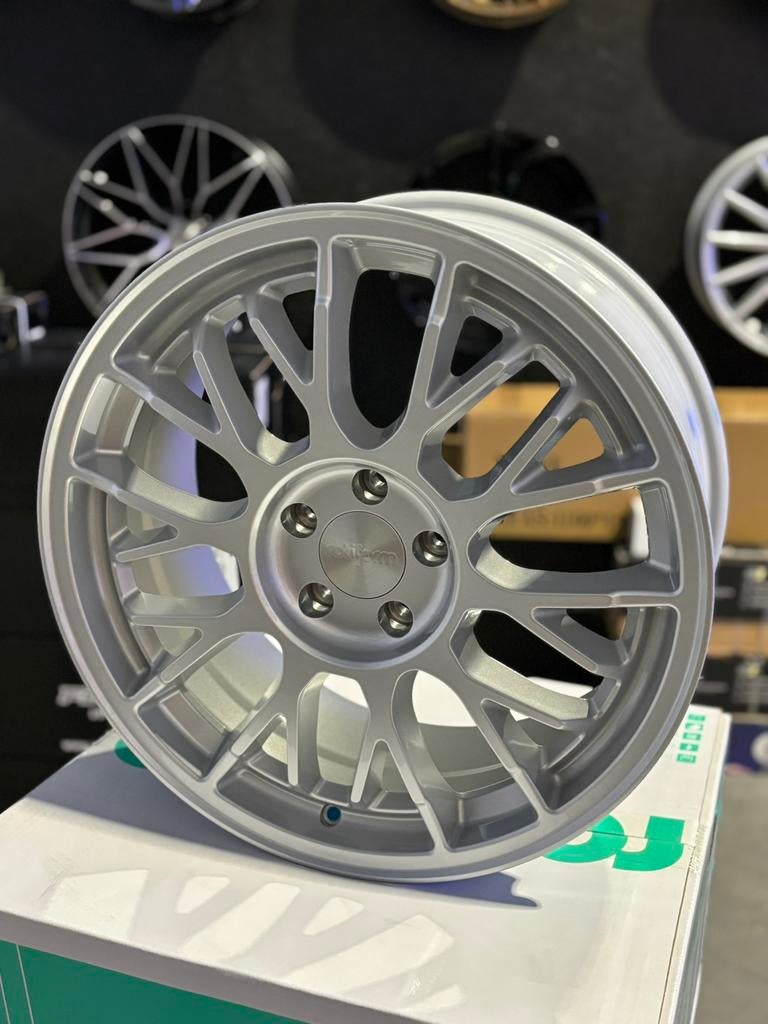 19” rotiform phx silver, Ophalen of Verzenden, Zo goed als nieuw