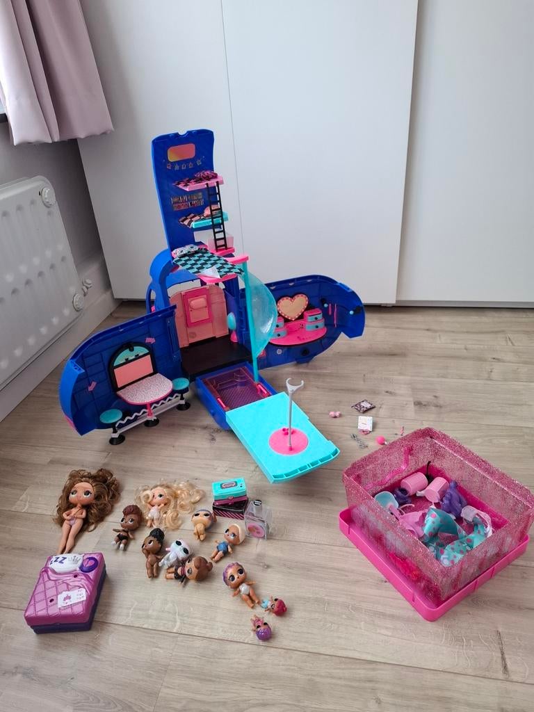 L.O.L. Surprise OMG 4-in-1 Glamper, Ophalen, Zo goed als nieuw, Poppenhuis