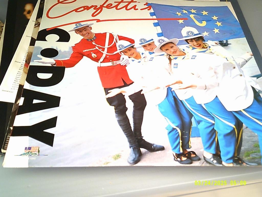Confetti's – CDay /Maxi "12" vinyl singel ZGST. uit 1989., Cd's en Dvd's, Vinyl | Overige Vinyl, Ophalen of Verzenden, Zo goed als nieuw