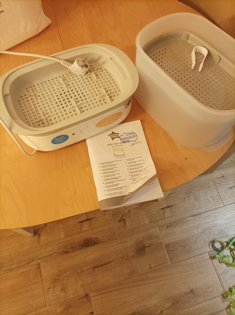 Stérilisateur tommee tippee, Enfants & Bébés, Enlèvement