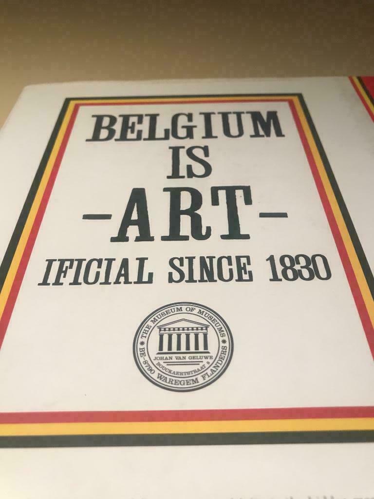 Johan Van Geluwe mail art monografie 160pag, Ophalen of Verzenden, Zo goed als nieuw, Schilder- en Tekenkunst