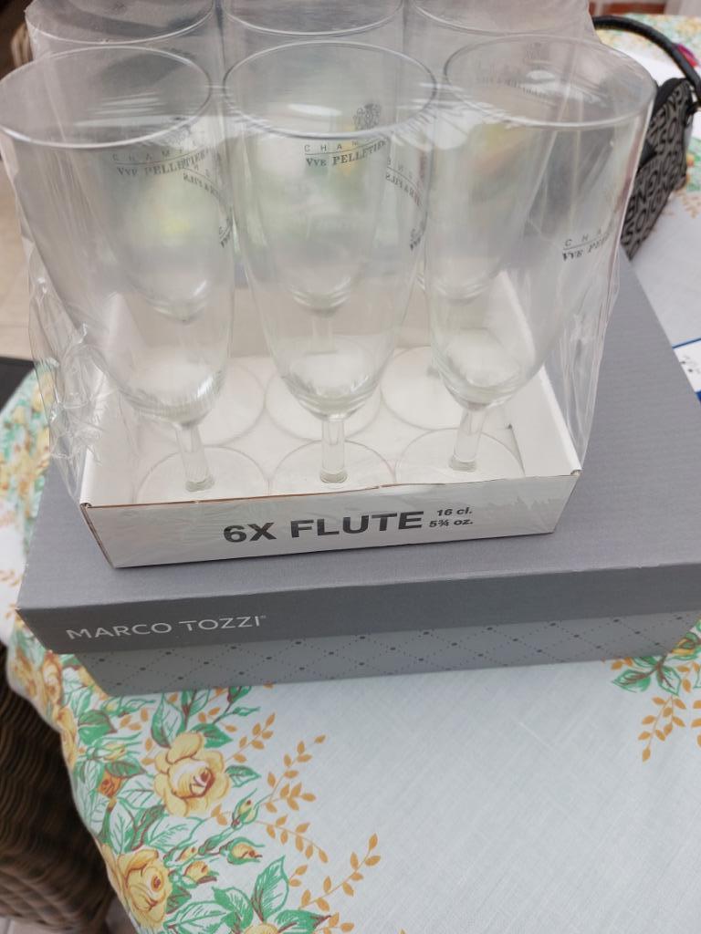 6 nieuwe champagneglazen, Huis en Inrichting, Ophalen of Verzenden, Nieuw