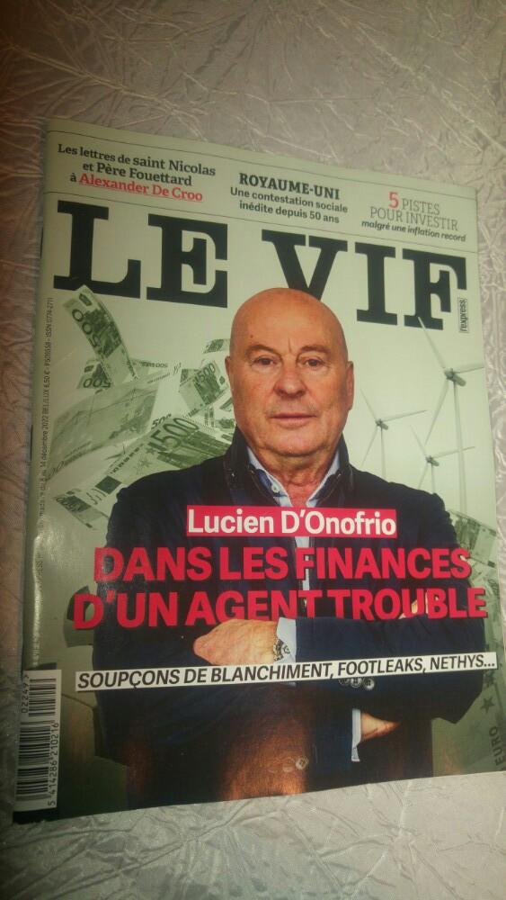 Journal revue le vif 8-14 decembre 2022, Livres, Journaux & Revues, Enlèvement ou Envoi, Comme neuf, Journal