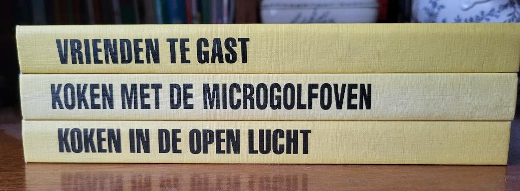artis-historia kookboeken (zie beschrijving), Boeken, Ophalen, Zo goed als nieuw, Artis-Historia, Plaatjesalbum
