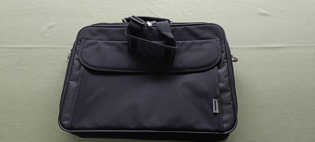 Grote laptoptas, Ophalen of Verzenden, 17 inch of meer, Nieuw, Schoudertas