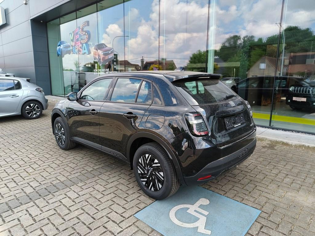 Fiat 600 HYBRID 136 HP *NAV 10,25" *FULL LED *CAMERA *SENSO, Autos, Fiat, 100 kW, Achat, Euro 6, Entreprise