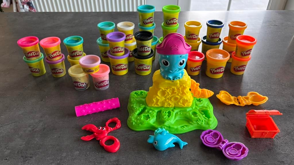 Groot lot Play-Doh in uitstekende staat, Ophalen of Verzenden, Gebruikt, Knutselen