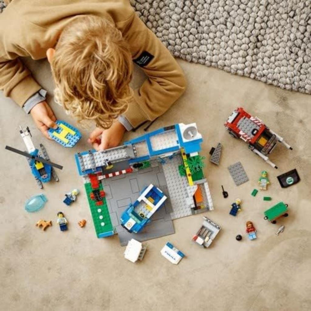 LEGO City Politiecommissariaat SNELLE GRATIS LEVERING, Verzenden, Nieuw, Complete set, Lego