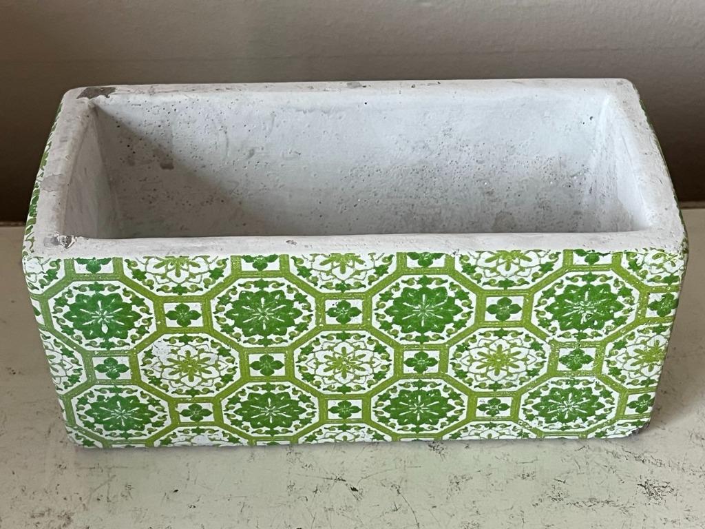 Kleine plantenbak in beschilderd aardewerk, Ophalen