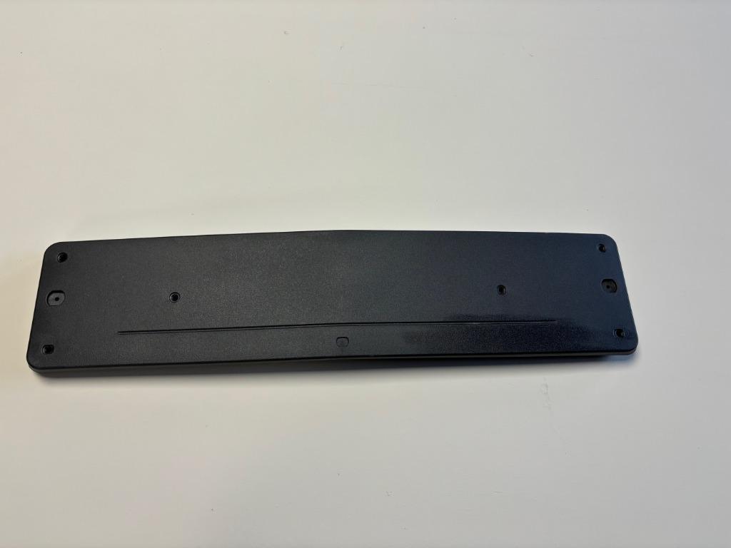 Support plaque d'immatriculation avant Mercedes Classe C, Autos : Pièces & Accessoires, Neuf, Mercedes-Benz, Avant, Enlèvement ou Envoi