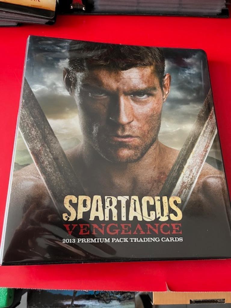 Spartacus Vengeance Trading Cards + Binder, Ophalen of Verzenden, Nieuw, Tv, Foto of Kaart