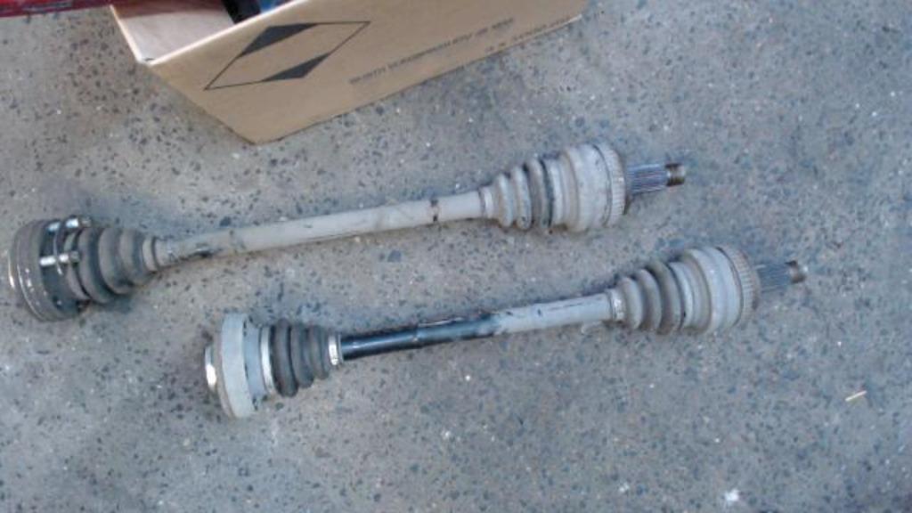 Cardan arrière droit BMW E87 2.0D 100kw BMW E87 2007-2011, Enlèvement, Utilisé, BMW