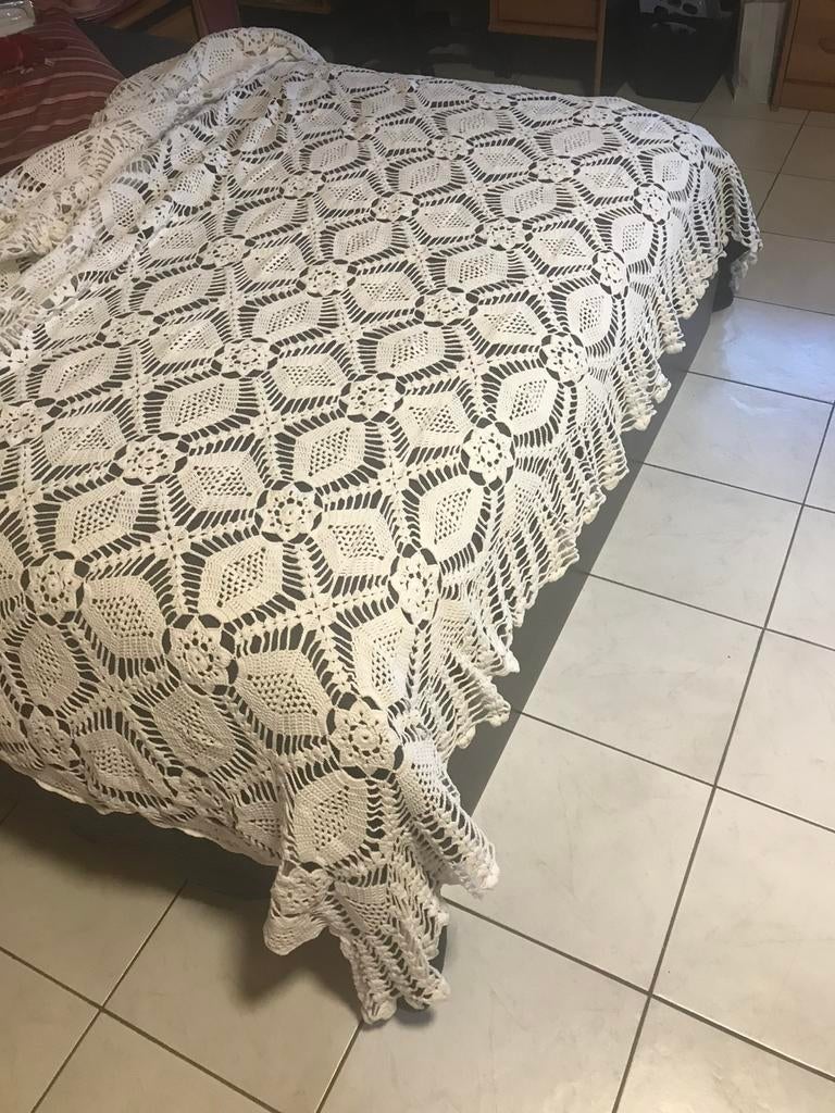 Sierdeken - sprei - handwerk, Ophalen of Verzenden, Zo goed als nieuw