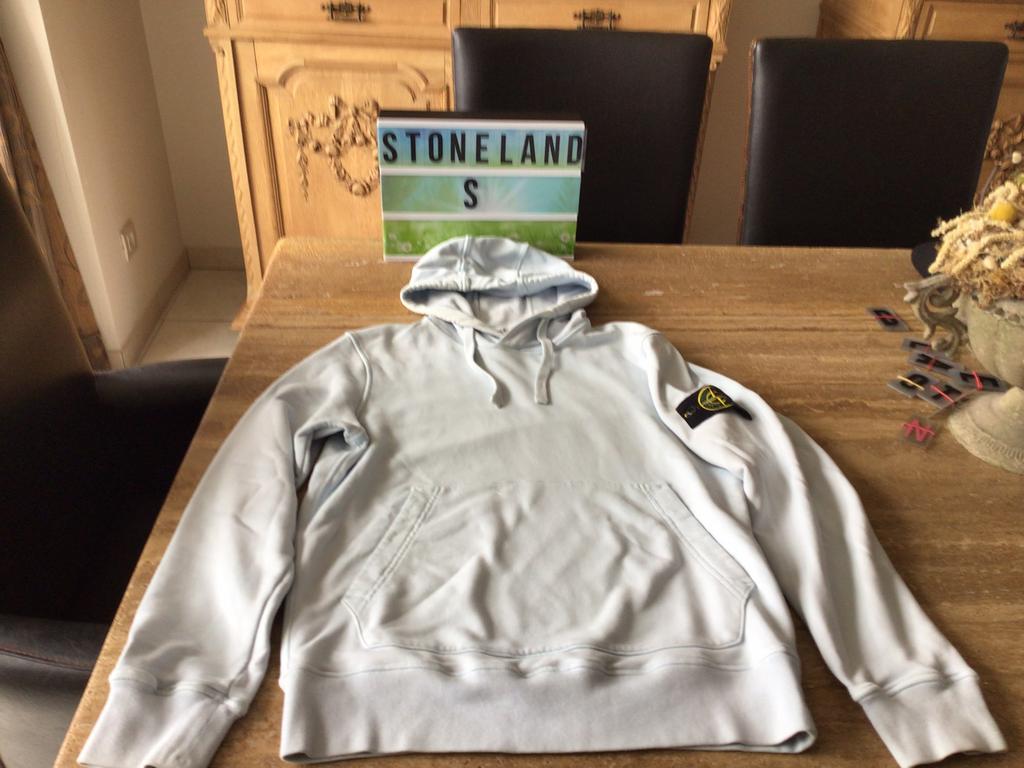 Hoodie Stone Island maat S, Enlèvement ou Envoi, Comme neuf