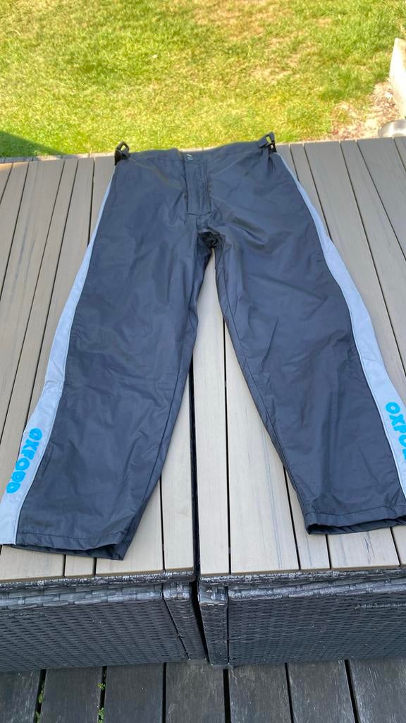 Pantalon pluie moto, Motos, Enlèvement