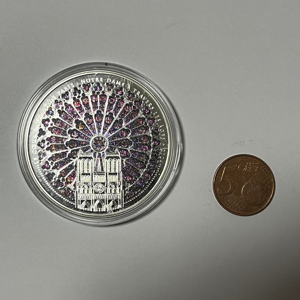 Herdenkingsmunt van de Notre-Dame de Paris (met capsule), Ophalen of Verzenden