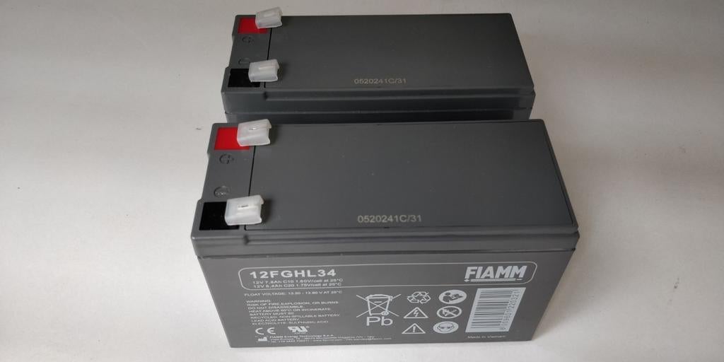 NIEUW Loodvliesbatterij fiamm 12V accu, Ophalen