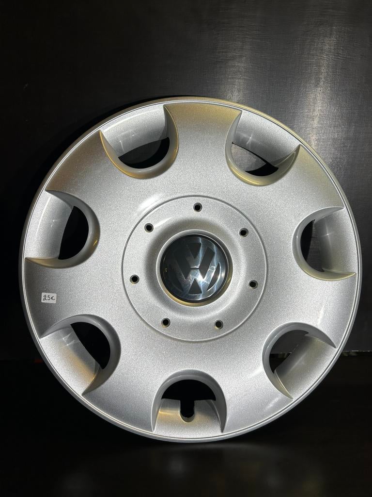 1 nieuwe wieldop VW Touran Passat Golf 6,7,8 Caddy 16", Ophalen of Verzenden, Nieuw
