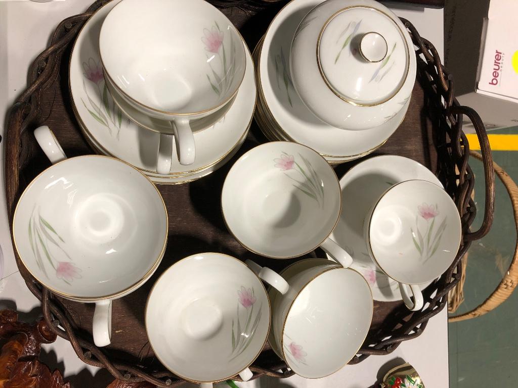 Koffie servies met gouden randje, Ophalen, Zo goed als nieuw, Overige stijlen, Kop(pen) en/of Schotel(s)
