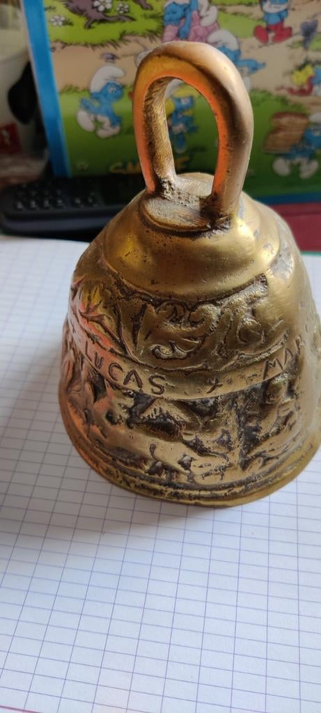 Cloche antique années 60/70, Enlèvement ou Envoi