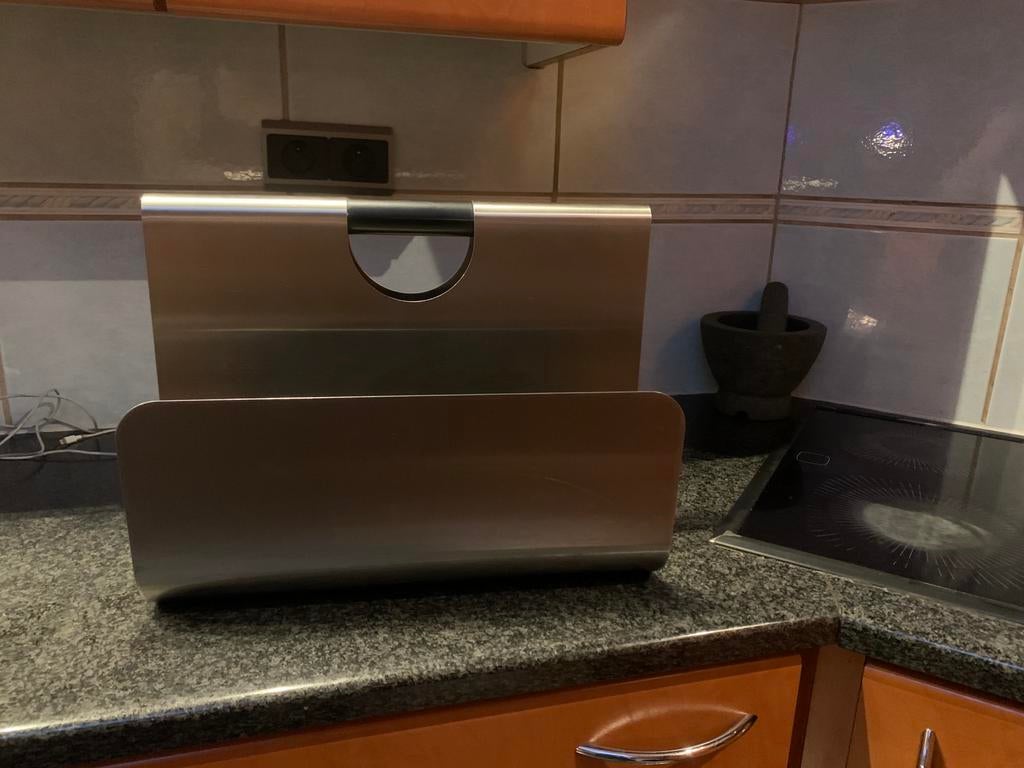 Blomus krantenbak, Huis en Inrichting, Ophalen, Zo goed als nieuw