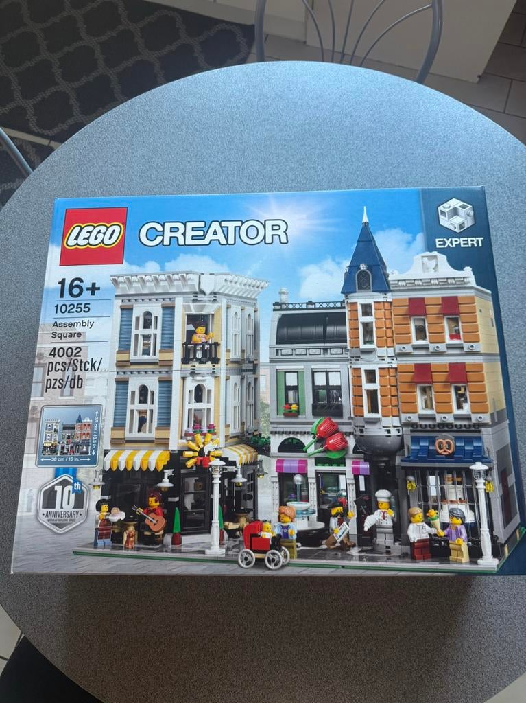 Lego 10255: Assembly square, Enlèvement ou Envoi, Neuf