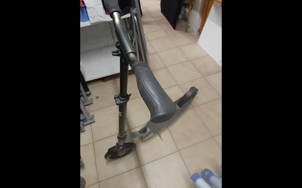 NIET-ELEKTRISCHE kickscooter, Ophalen