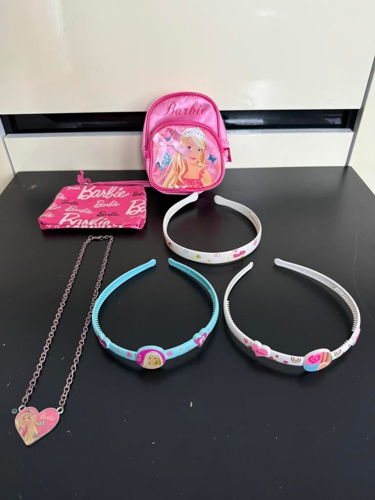 Lot 6 pièces BARBIE, Comme neuf
